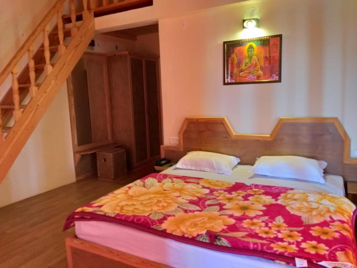 Elphinstone Inn Almora Dış mekan fotoğraf