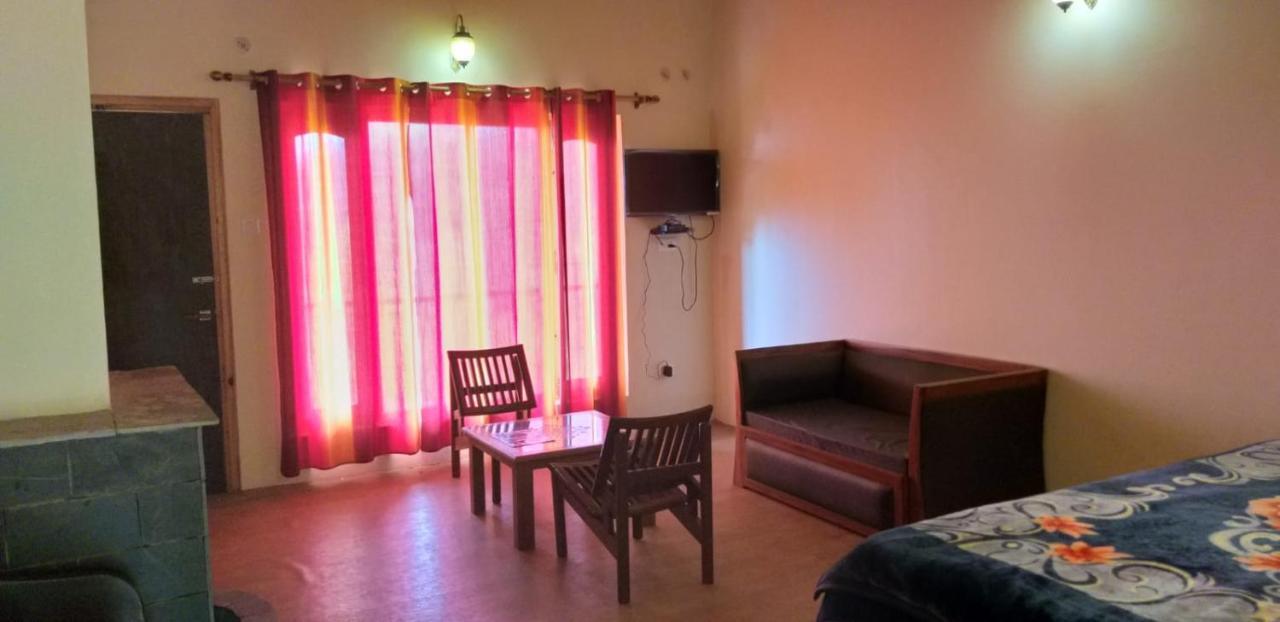Elphinstone Inn Almora Dış mekan fotoğraf
