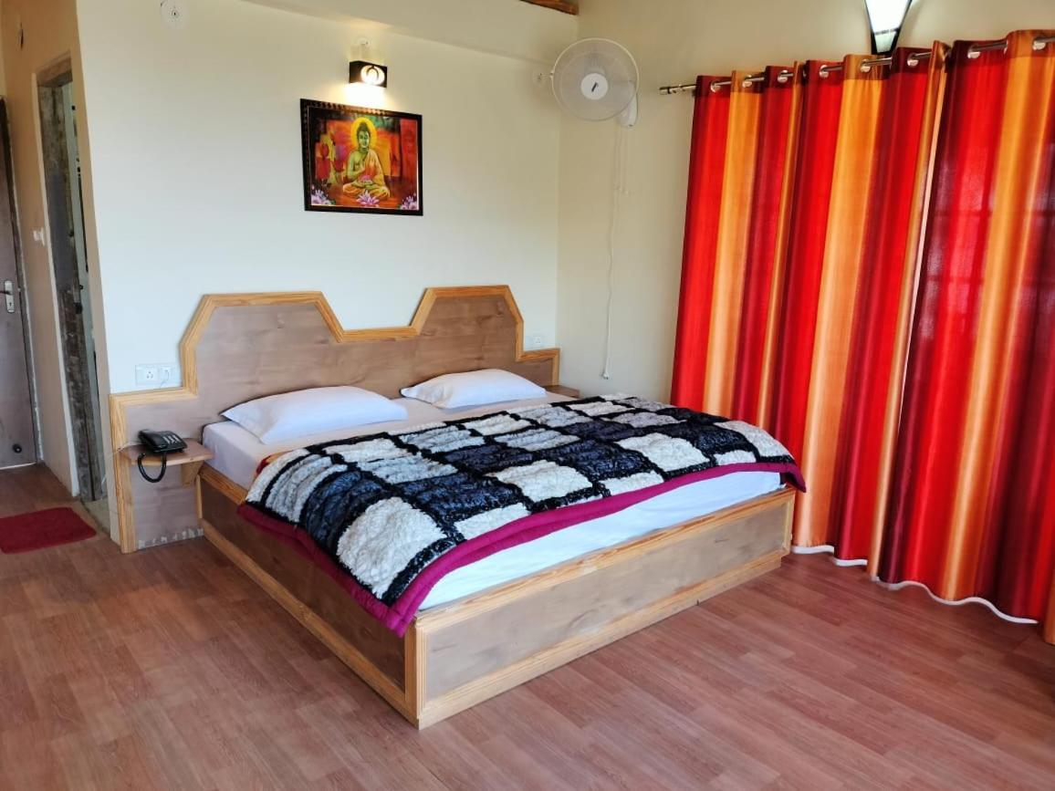 Elphinstone Inn Almora Dış mekan fotoğraf