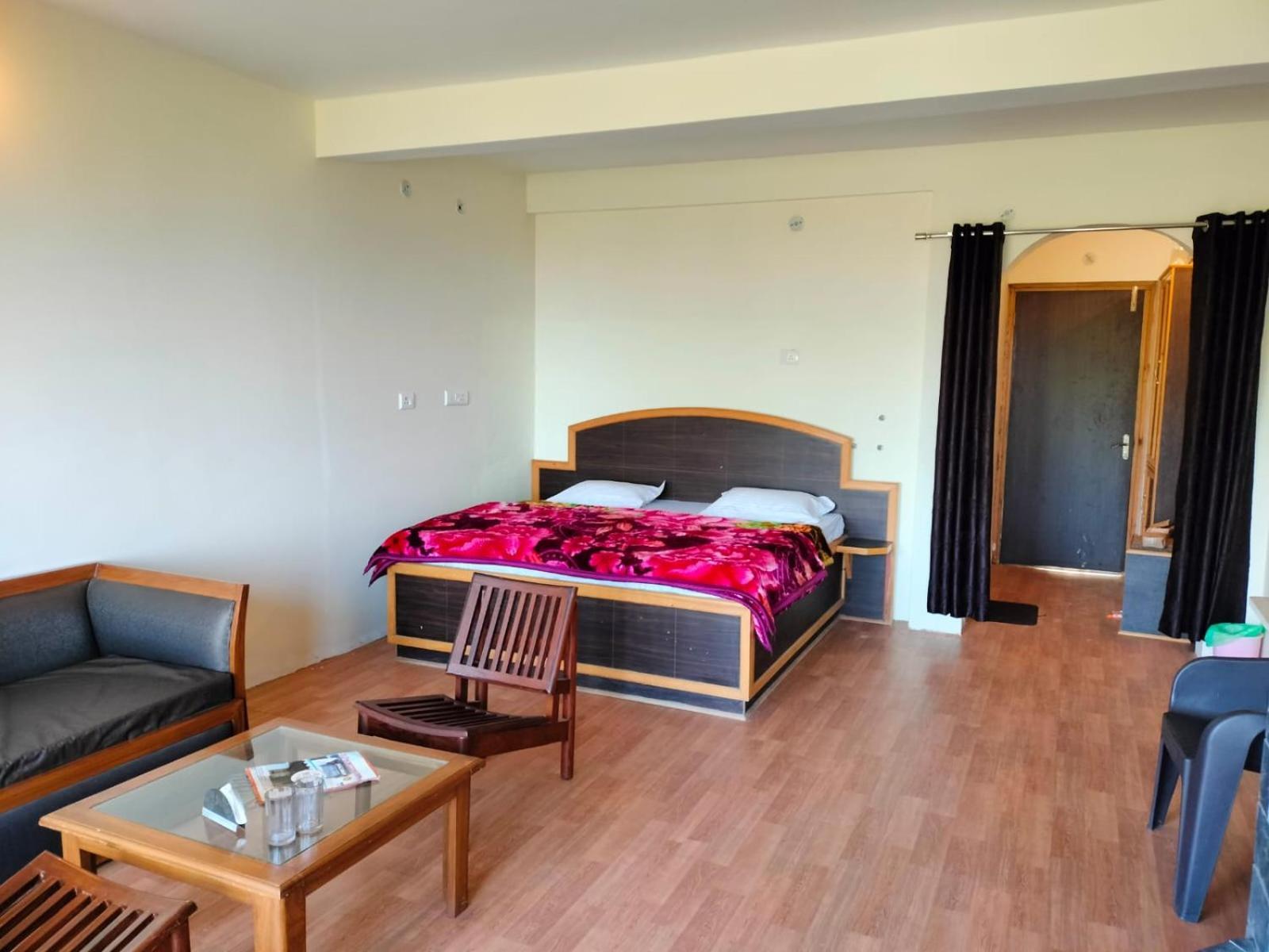 Elphinstone Inn Almora Dış mekan fotoğraf