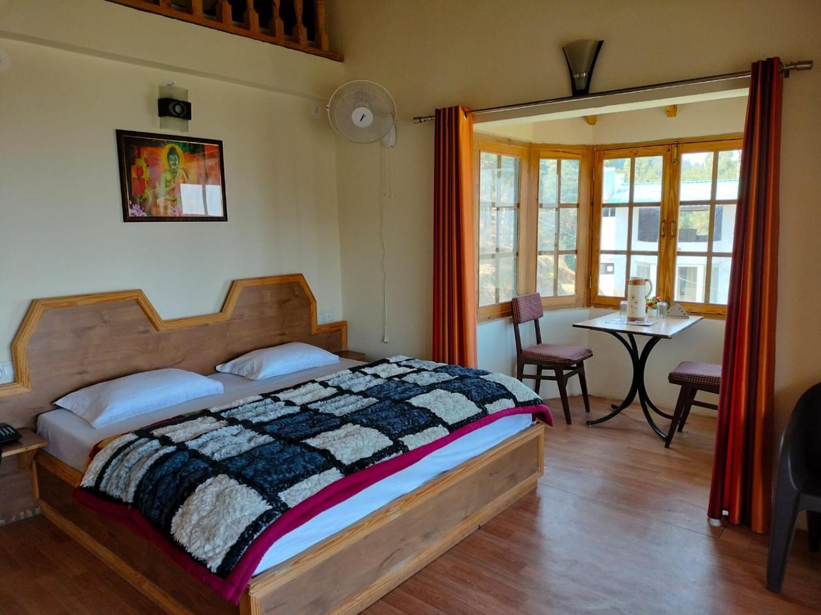 Elphinstone Inn Almora Dış mekan fotoğraf